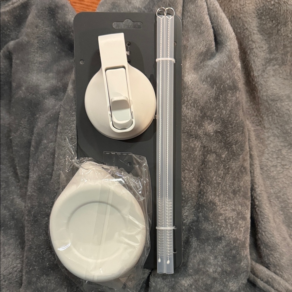 White straw lid Set